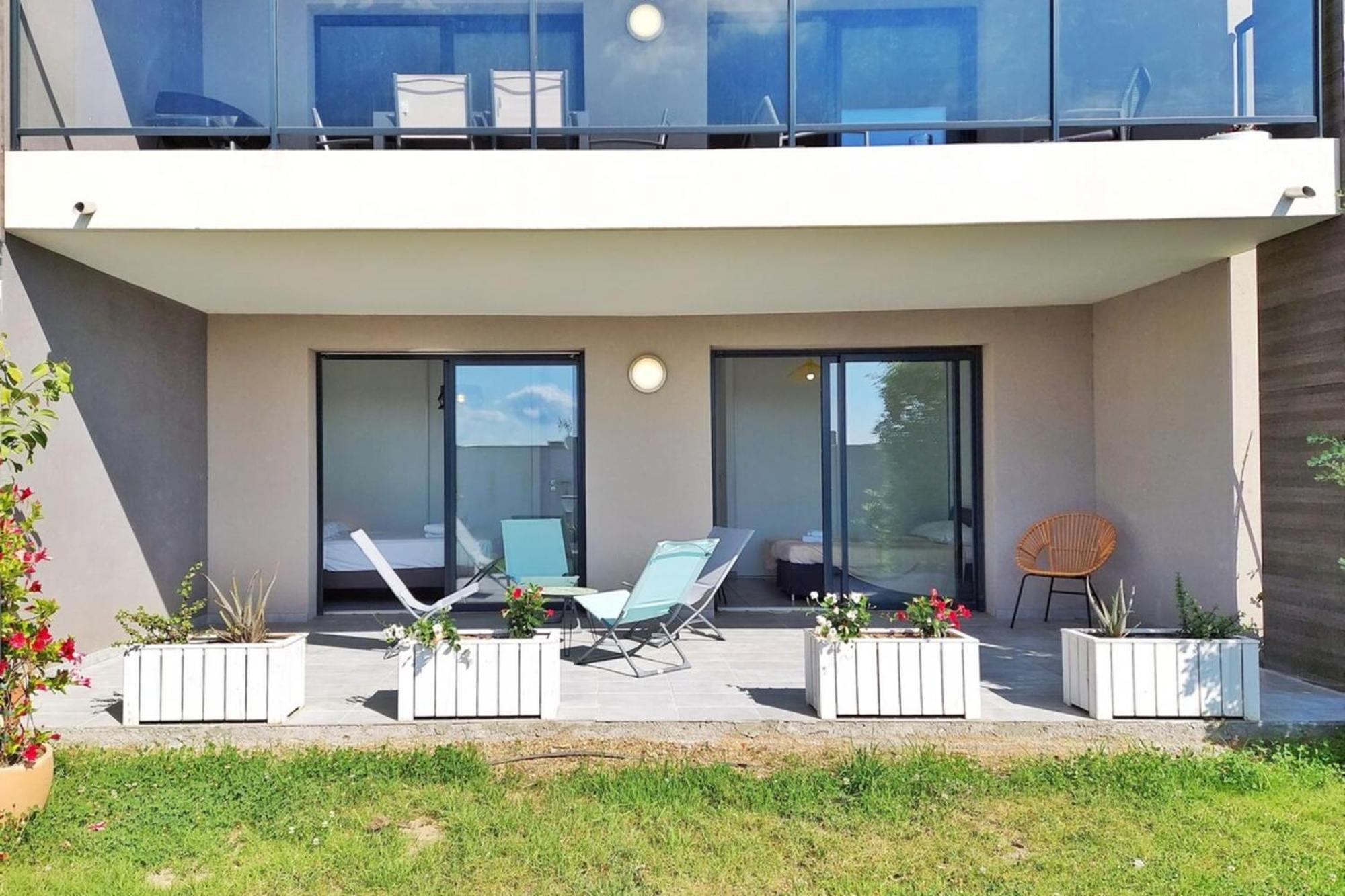 Kiara - Beach By Foot Terrace Isolella - By Tgb Pietrosella Eksteriør bilde